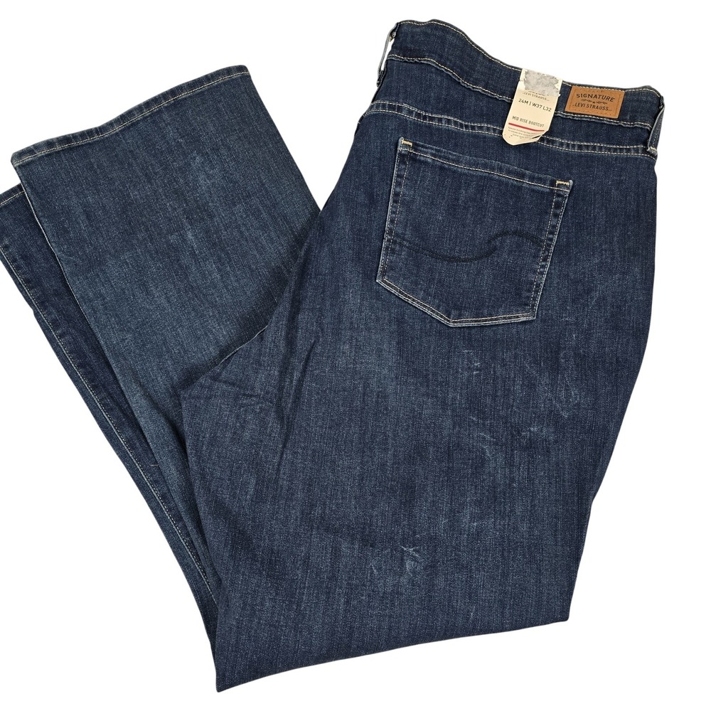 Signature Levi Strauss Jeans Women Size 24M Blue Mid Rise Bootcut Stretch Denim
